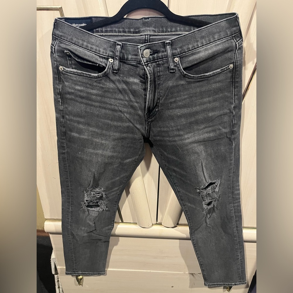 Abercrombie men’s jeans